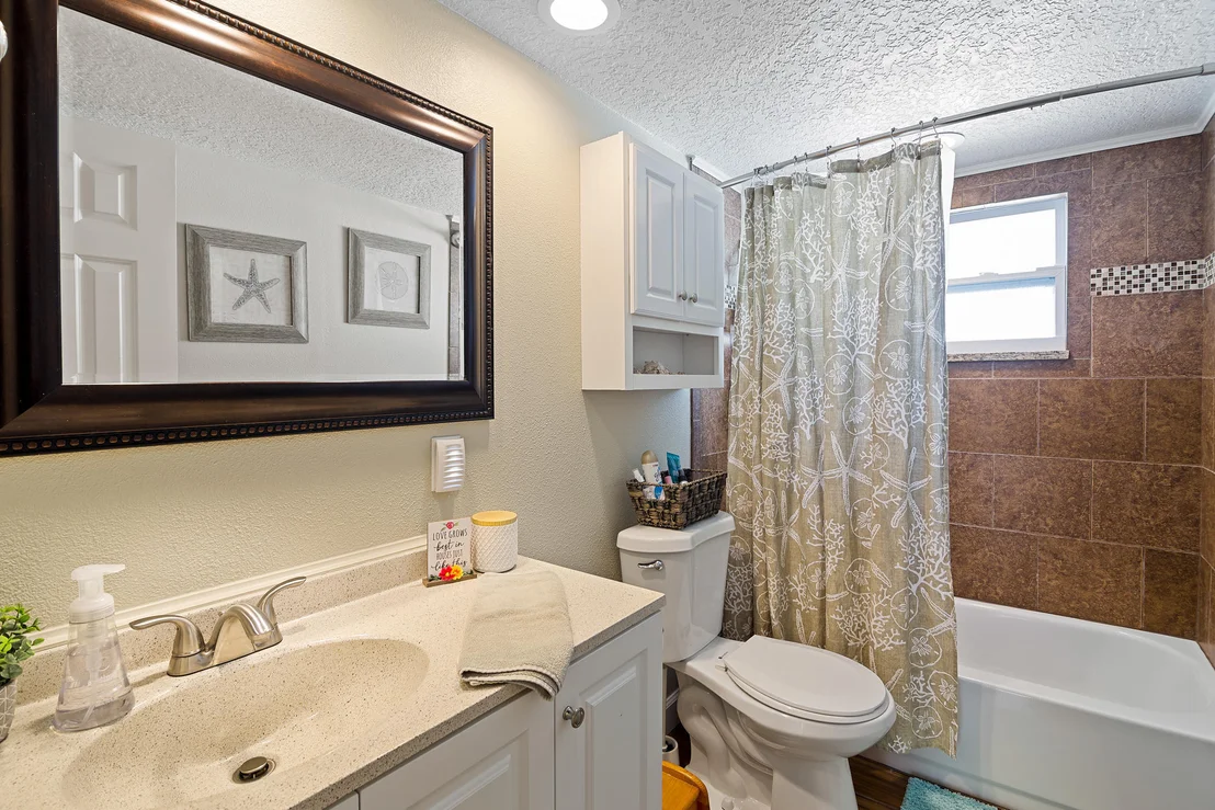 Photo of 871 Kings Post Road