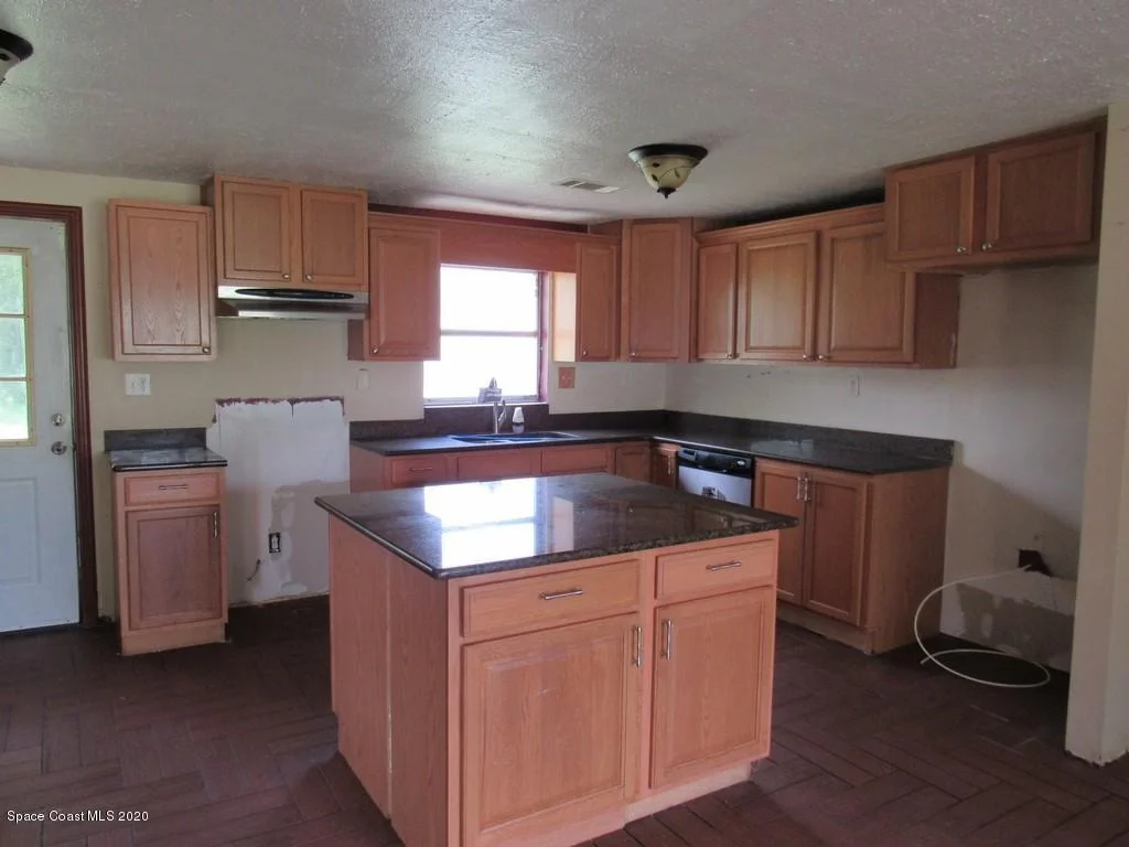 Photo of 3900 Palm Avenue
