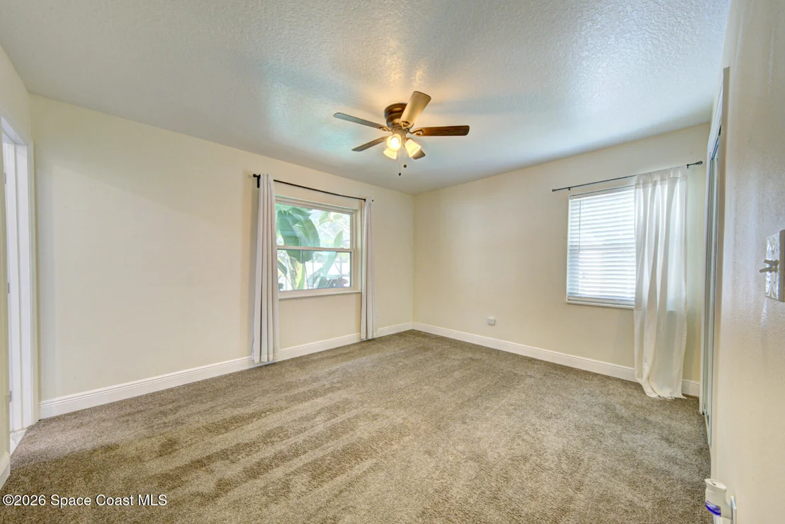 Photo of 452 Alice Drive