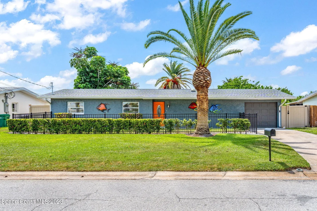 Photo of 102 Deleon Road