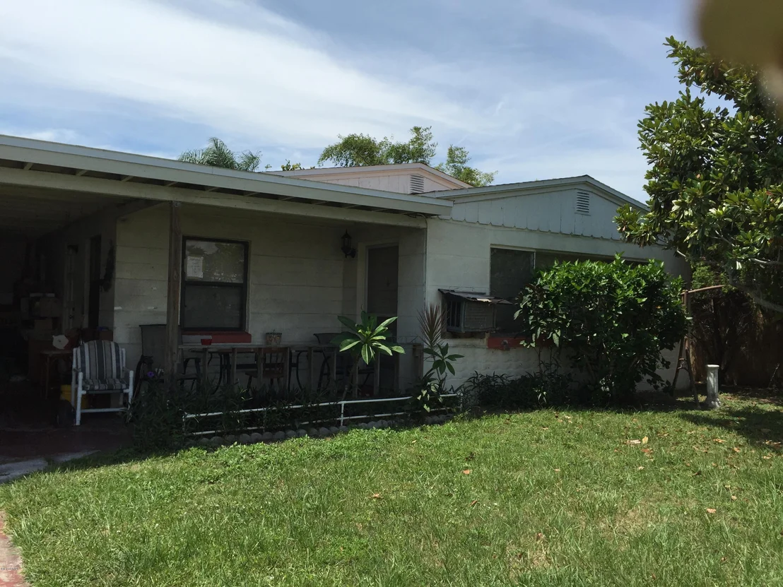 Photo of 412 Iris Lane