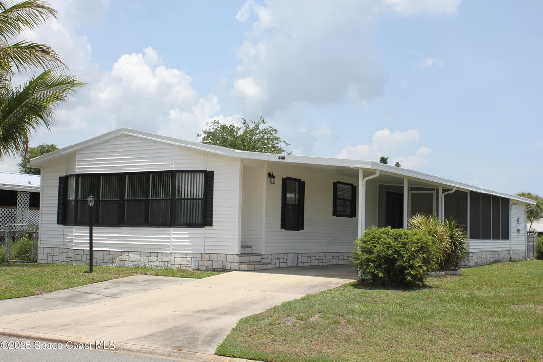 Photo of 449 Dolphin Circle
