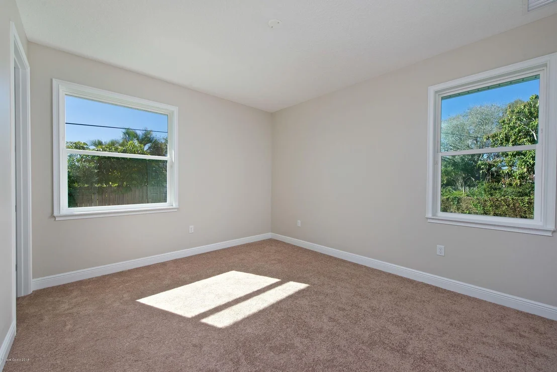 Photo of 511 Hibiscus