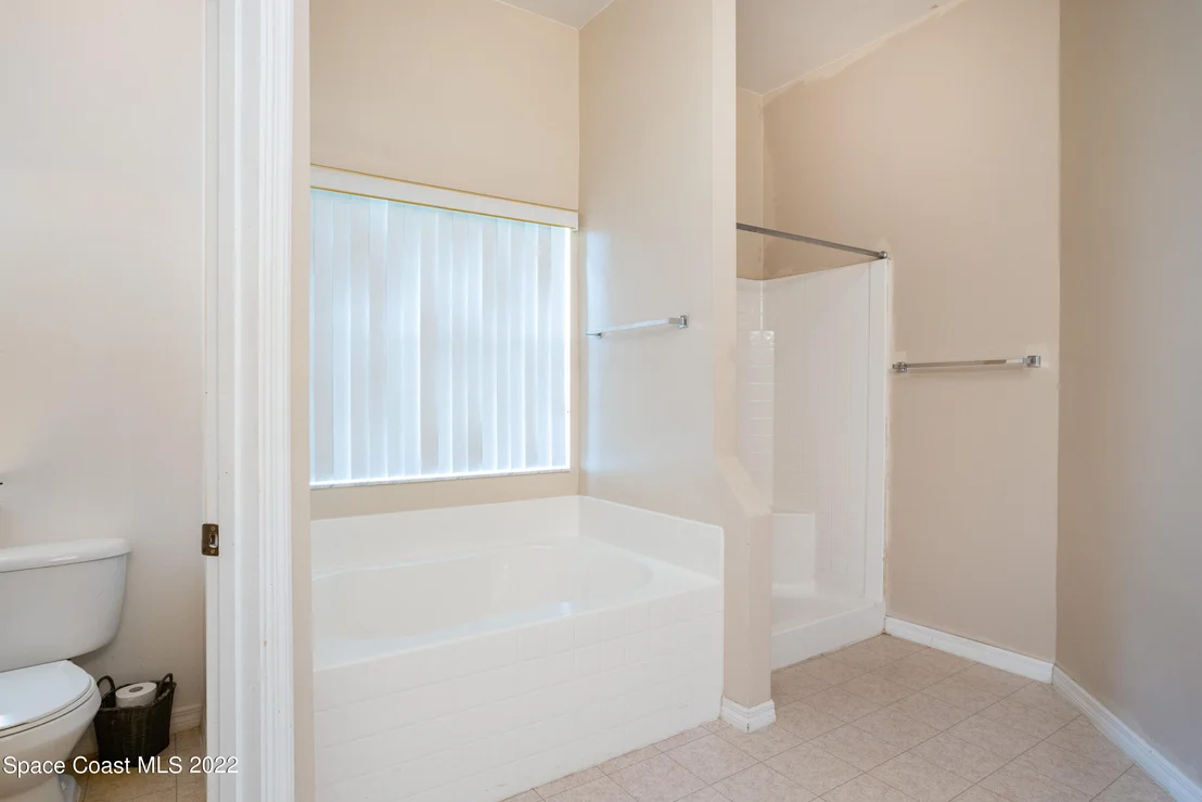 Photo of 6813 Cecil Road