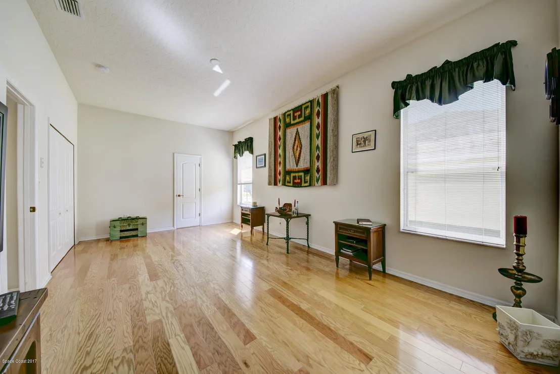 Photo of 1662 Long Pine Road