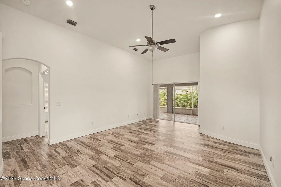 Photo of 2693 Bradfordt Drive