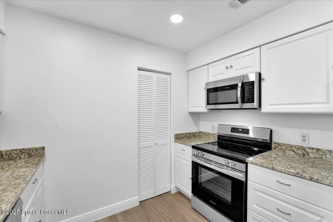 Photo of 5453 Holden Road