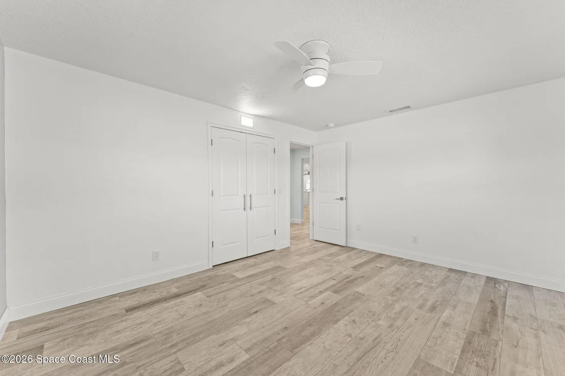 Photo of 398 Grant Avenue
