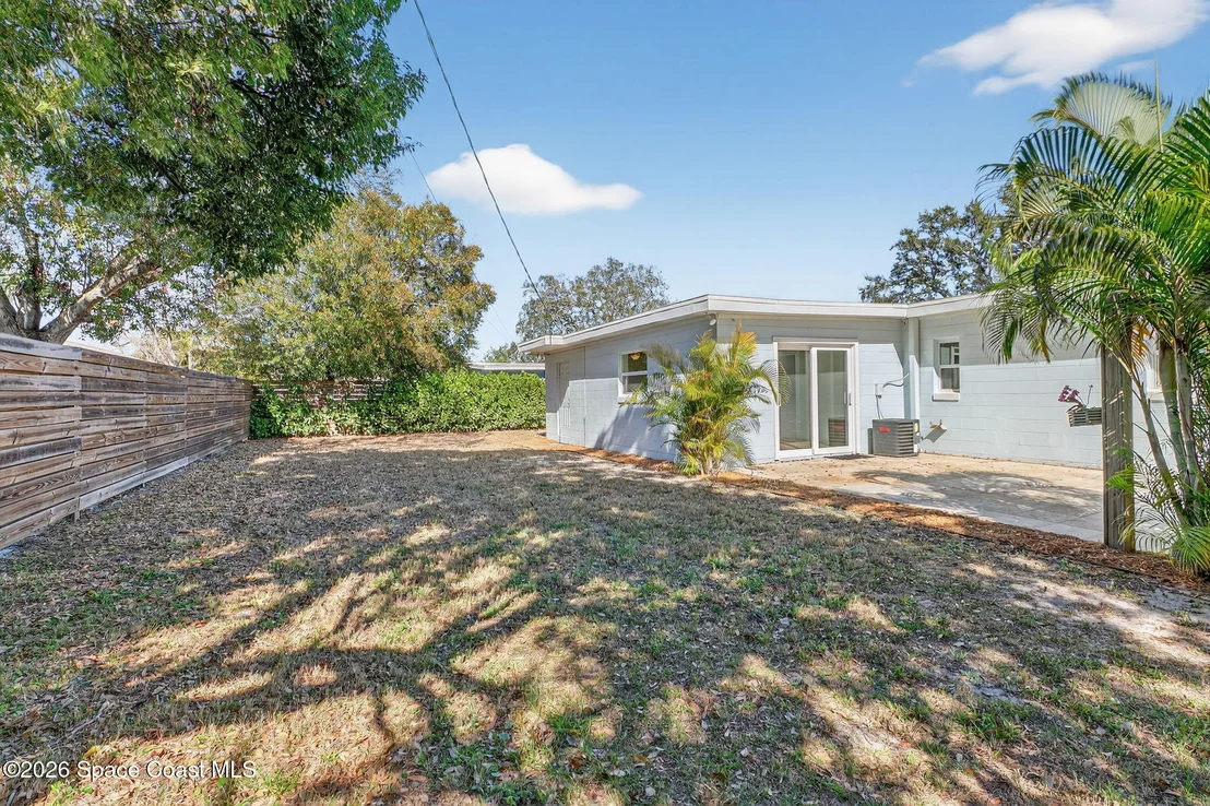 Photo of 1932 Cedarwood Drive