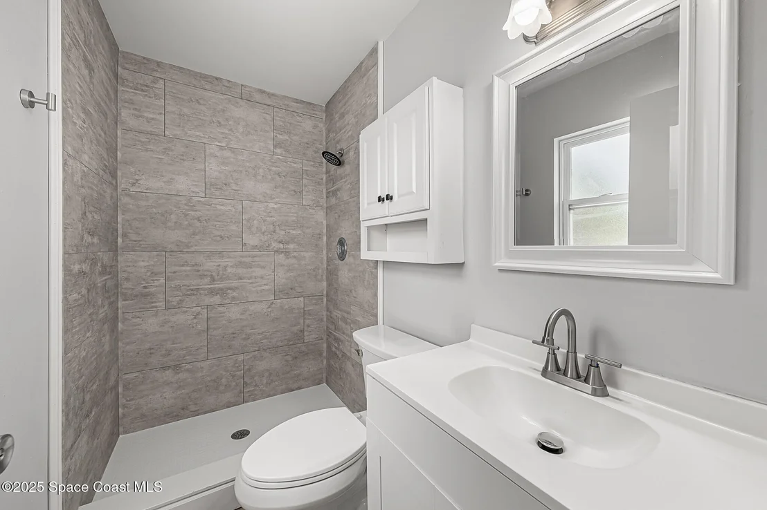 Photo of 350 Maple Place