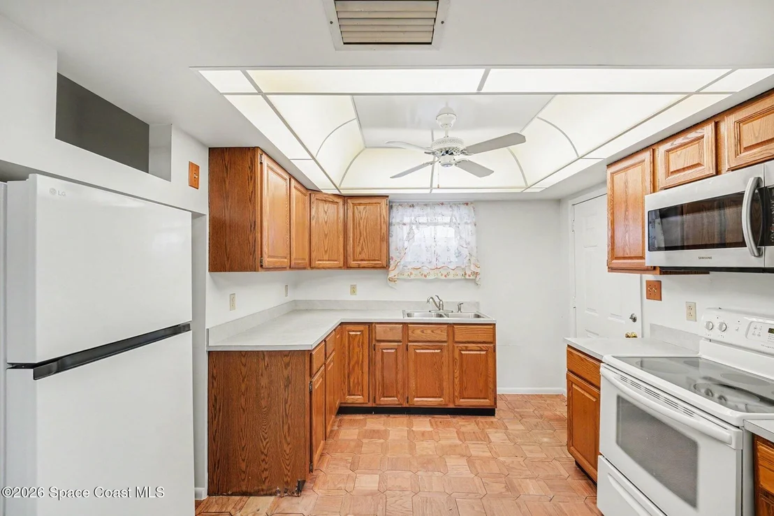 Photo of 1670 Terrace Street