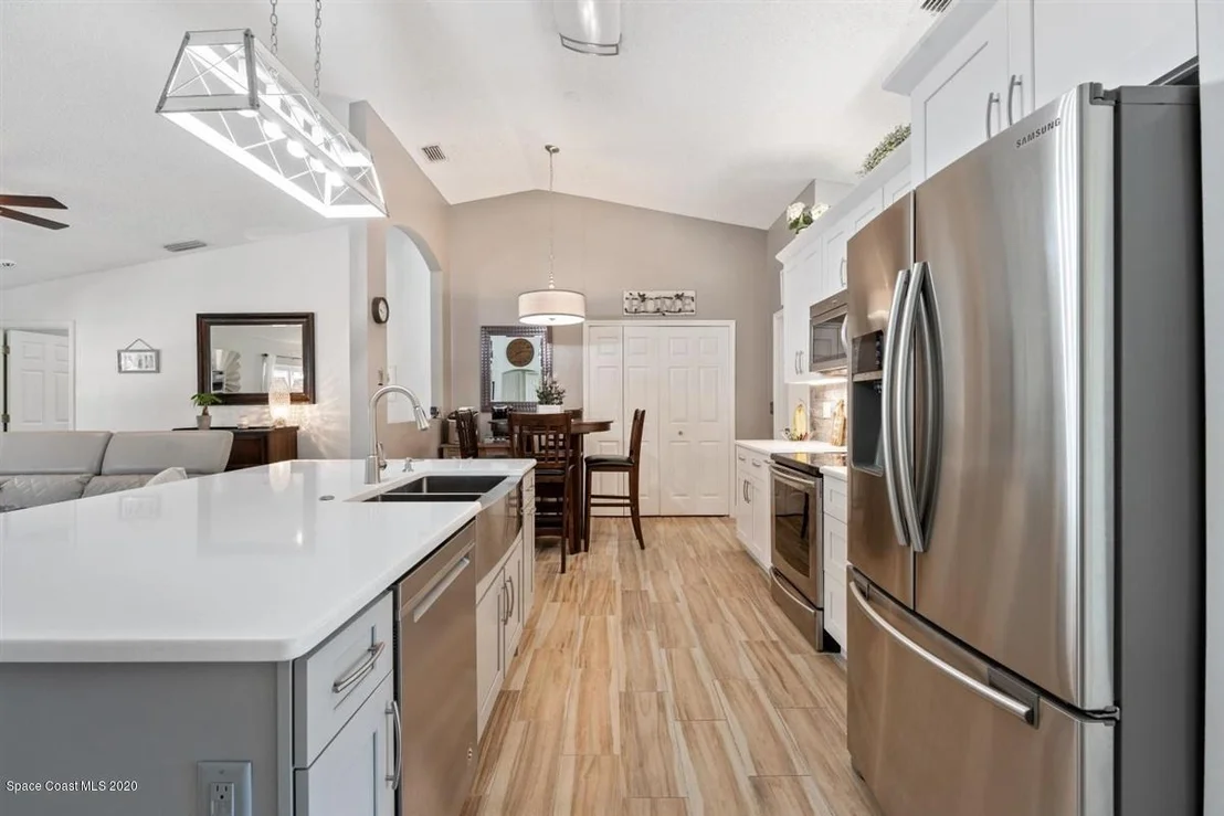 Photo of 962 Del Mar Circle