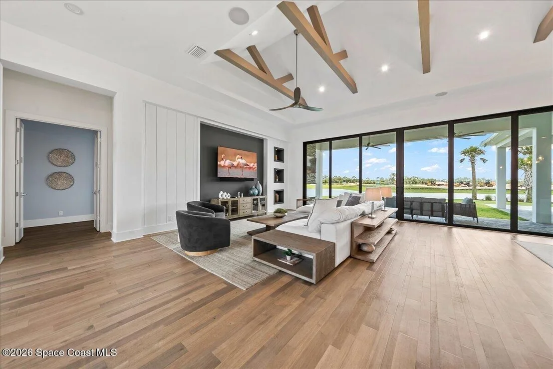 Photo of 3769 Lake Adelaide Place