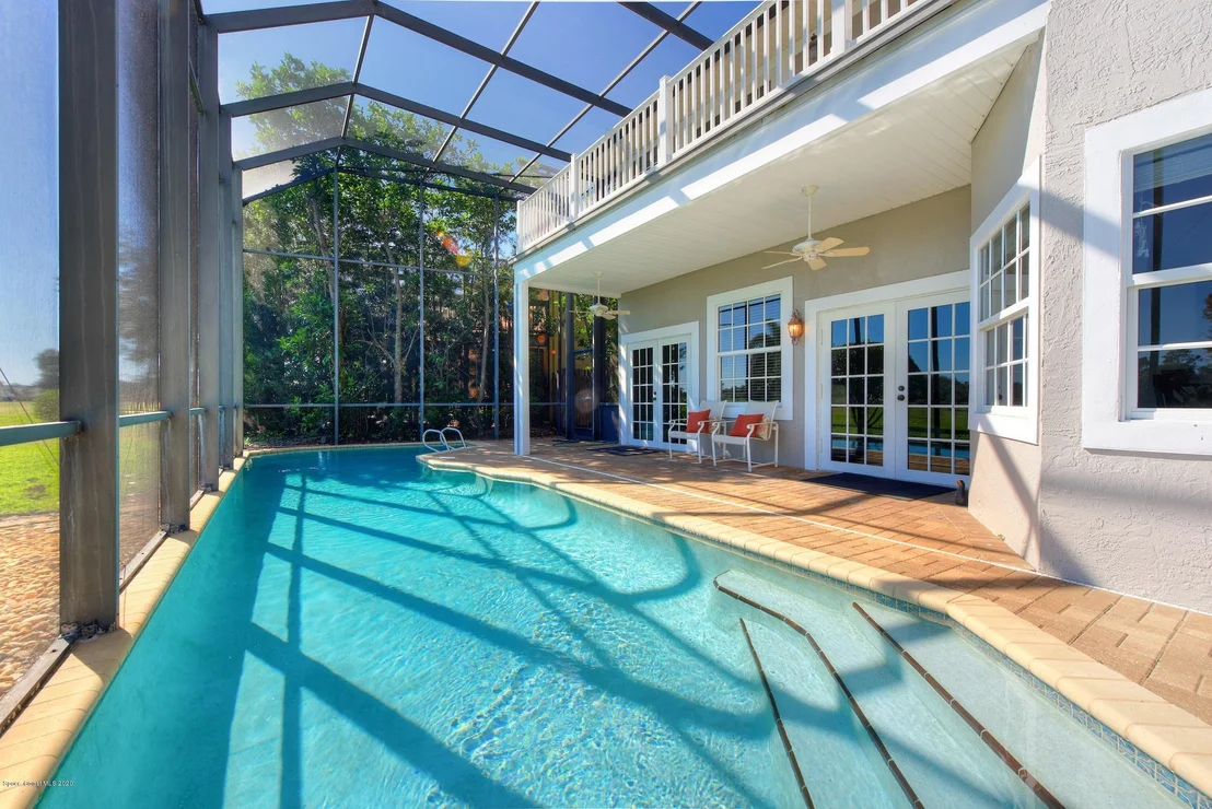 Photo of 637 Woodbridge Drive