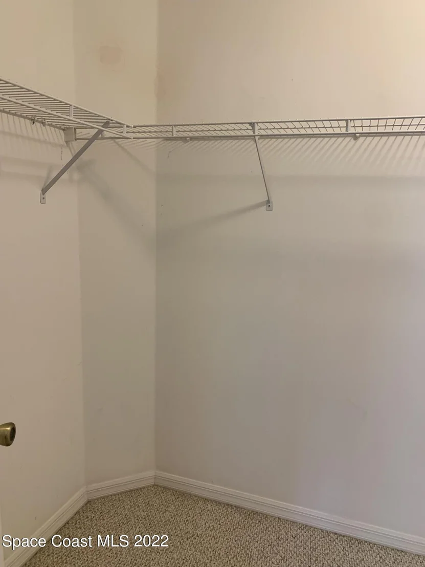 Photo of 982 Shaw Circle