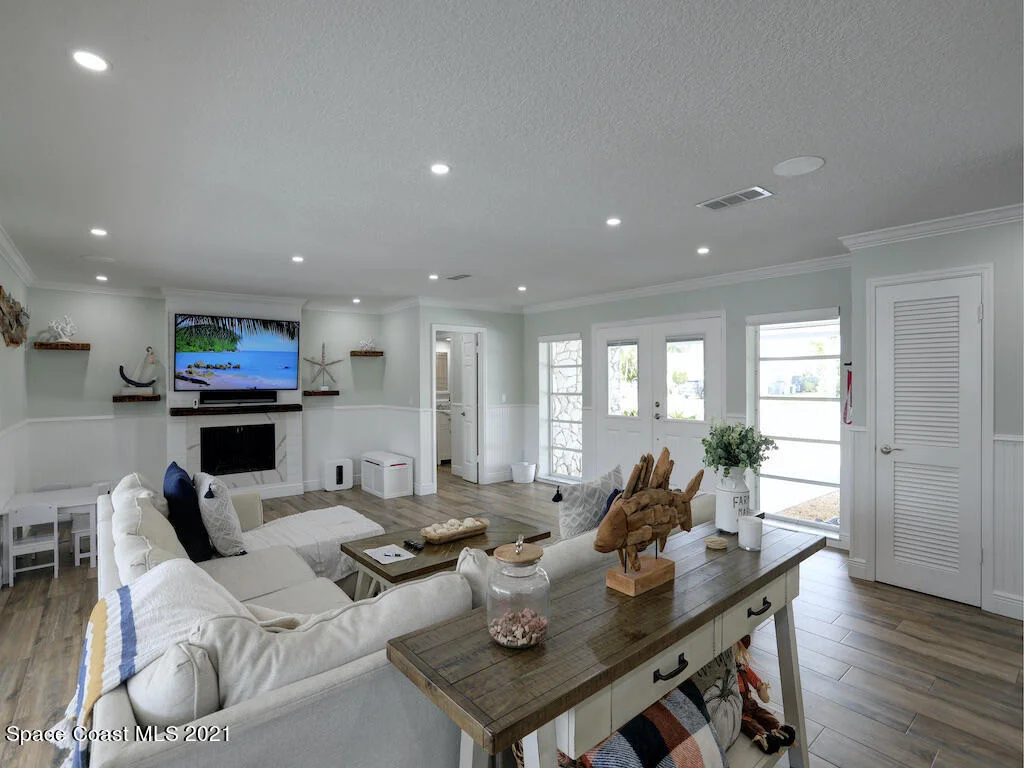 Photo of 3525 Marthas Lane