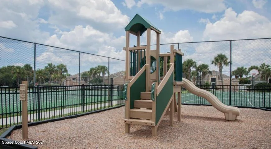 Photo of 354 Intrepid Way