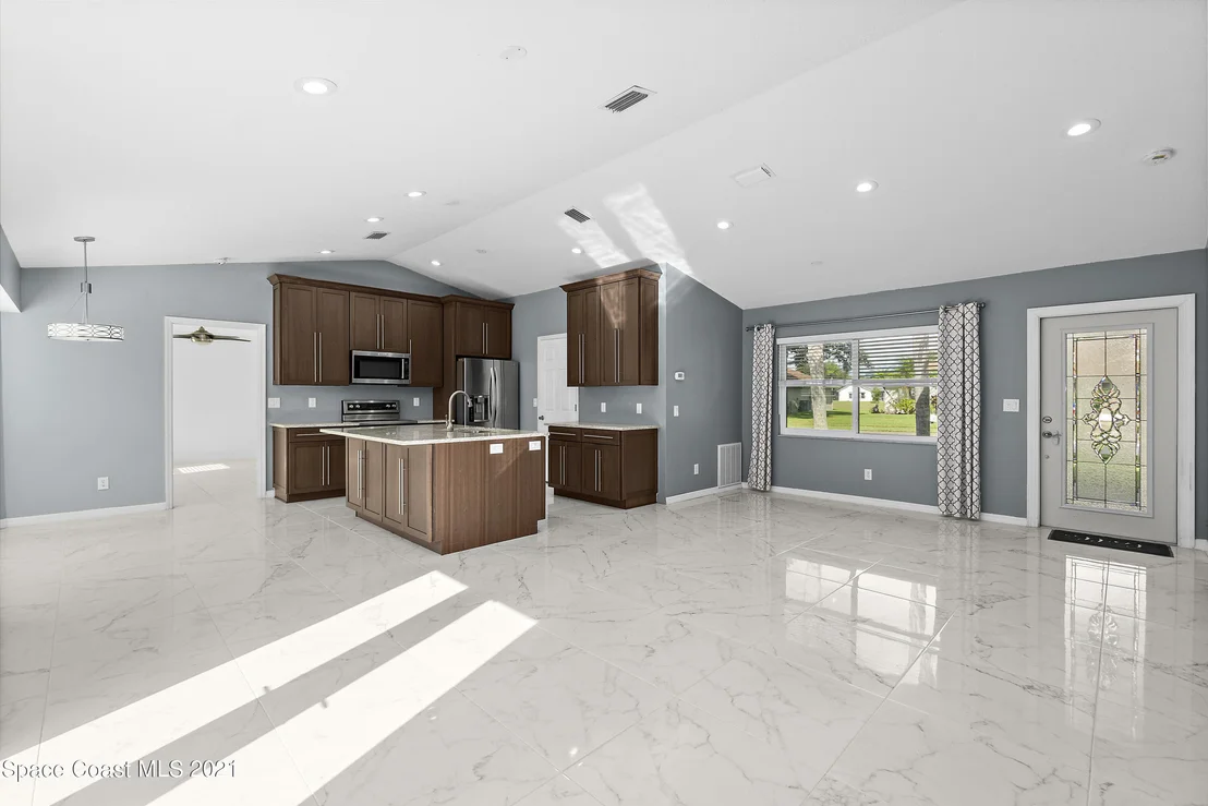 Photo of 3495 Saddle Brook Drive
