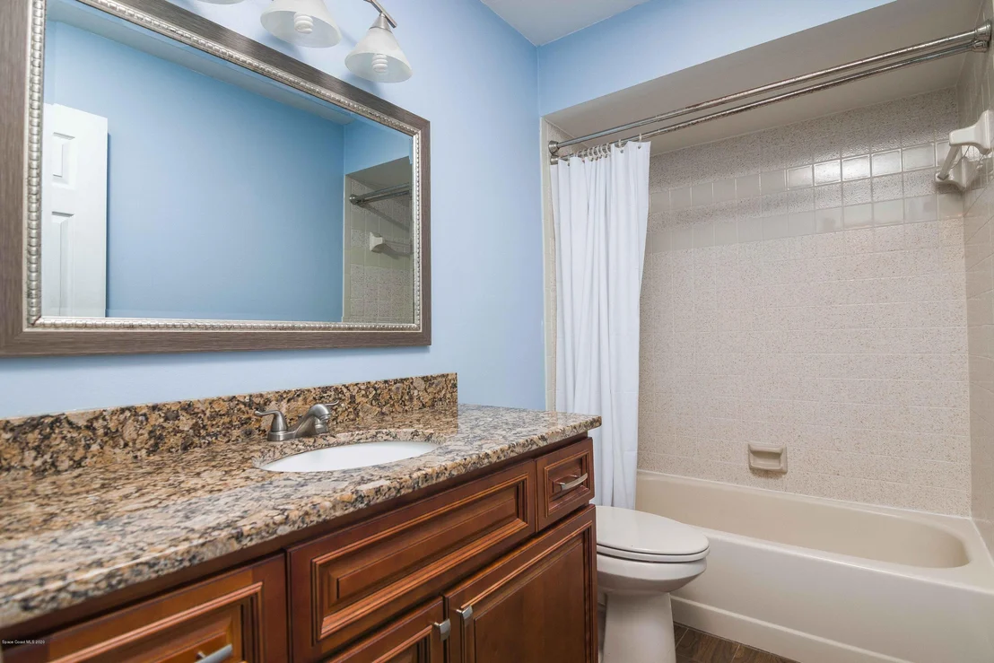 Photo of 1125 Fairlawn Drive