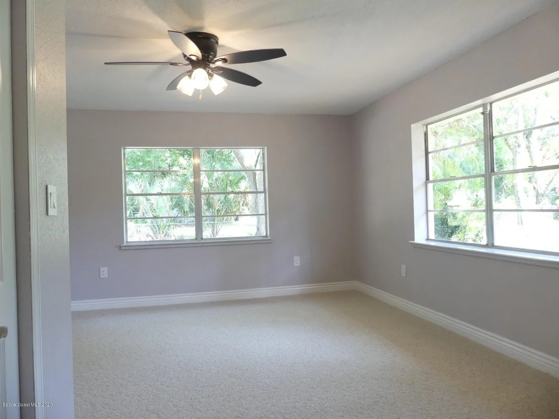 Photo of 5040 Scott Road