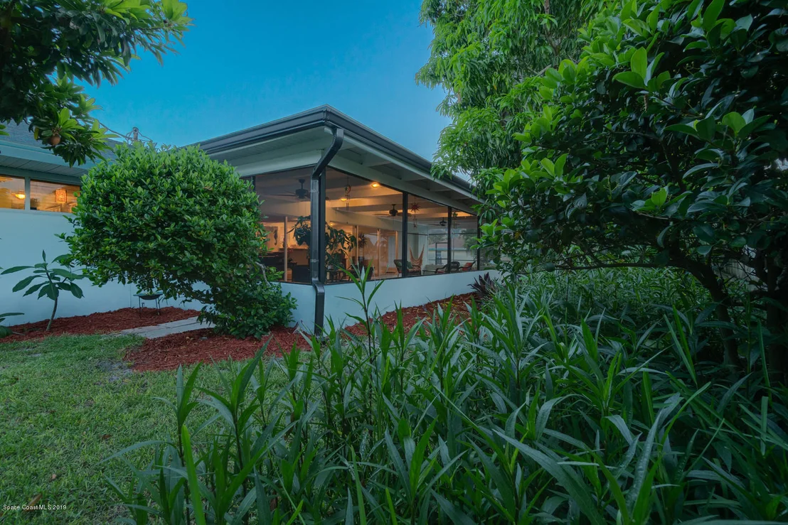 Photo of 484 Oak Ridge Drive