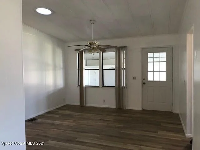 Photo of 530 Jennifer Circle