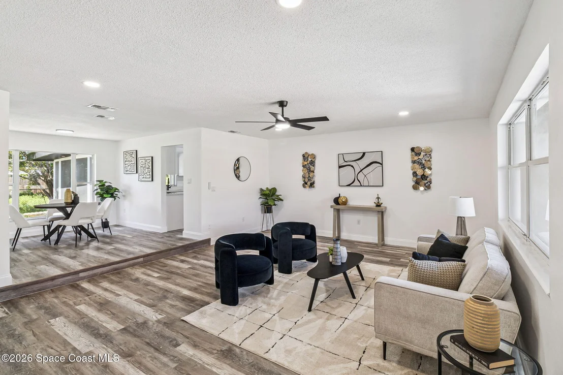 Photo of 903 Jefferson Road