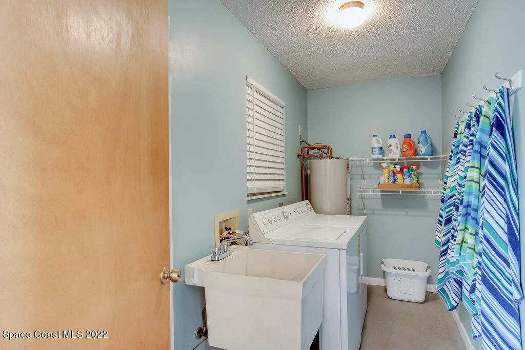 Photo of 1049 Carnation Drive