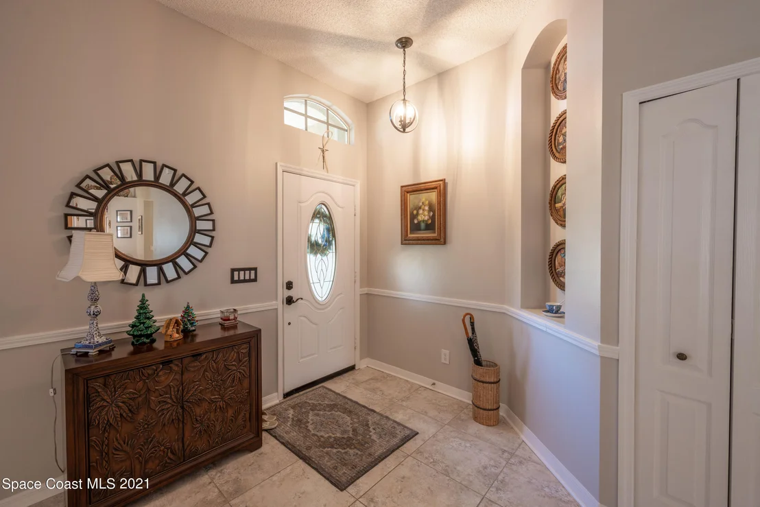Photo of 914 Shaw Circle