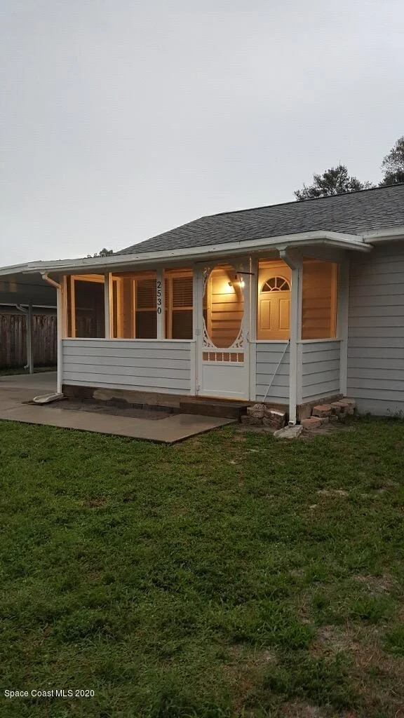 Photo of 2530 Clinton Drive NE