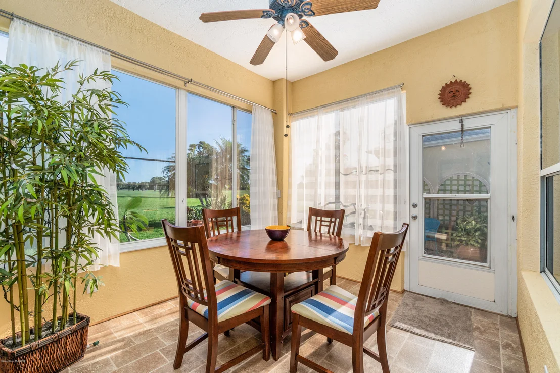 Photo of 2348 Addington Circle