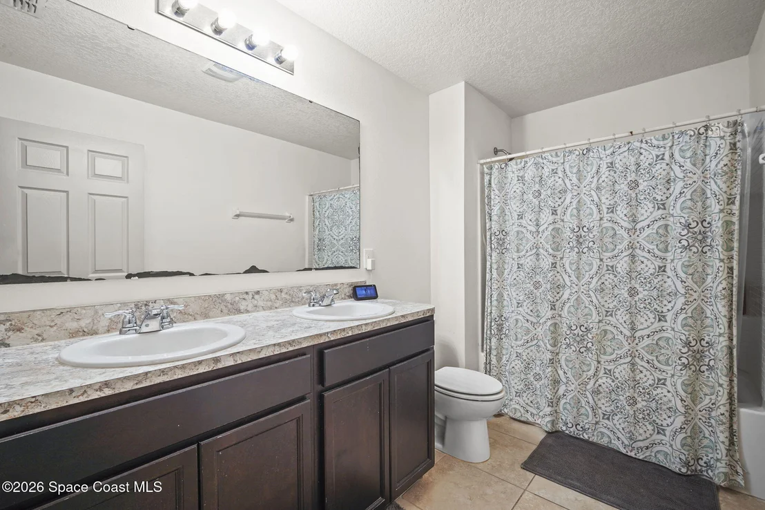 Photo of 2635 Falcon Lane