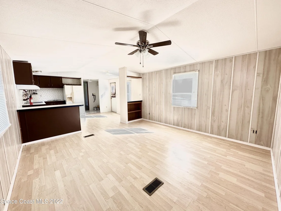 Photo of 305 Wixie Street