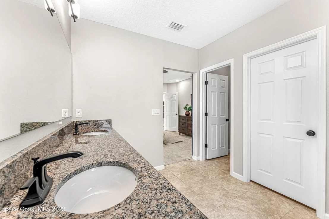Photo of 912 Peta Way