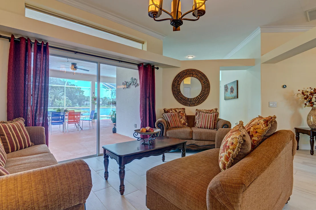 Photo of 876 Shoshone Lane