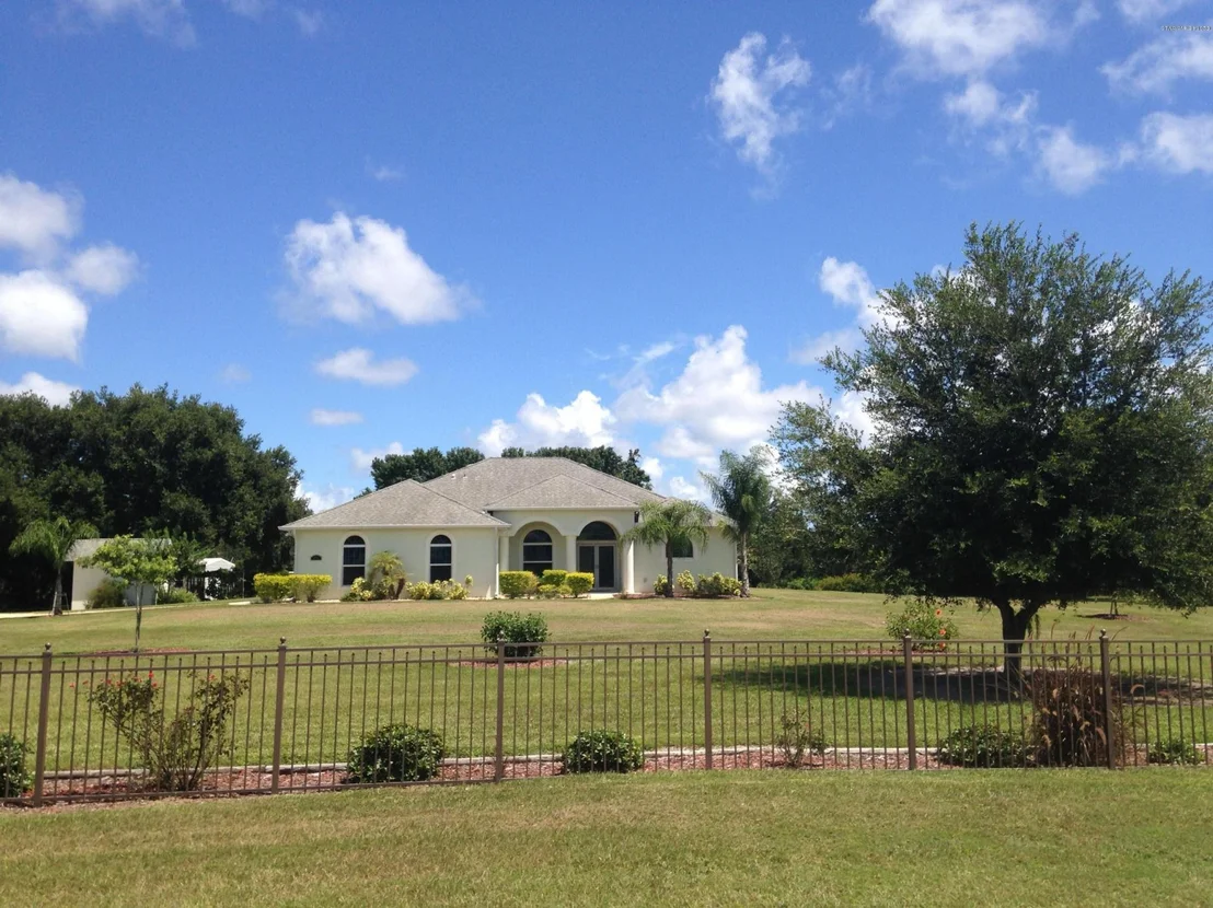 Photo of 4755 Dixie Way