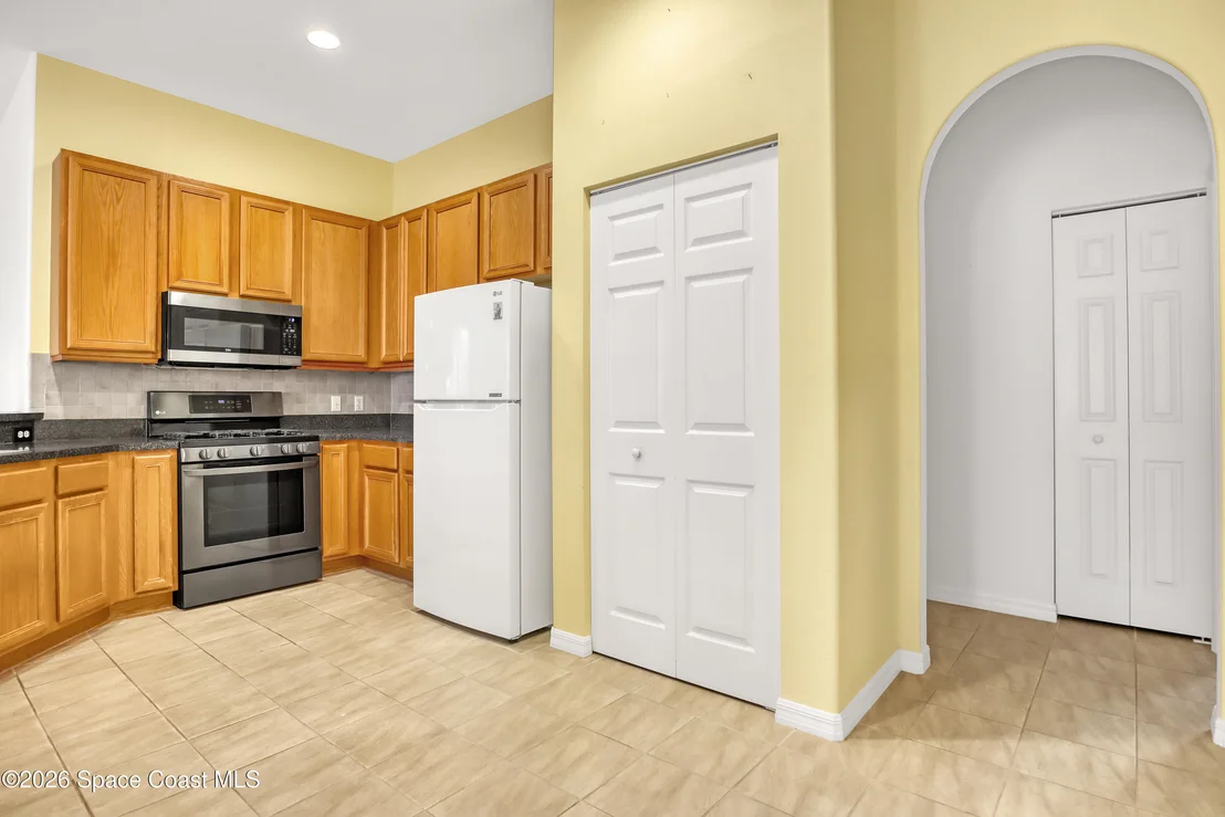 Photo of 4892 Outlook Drive