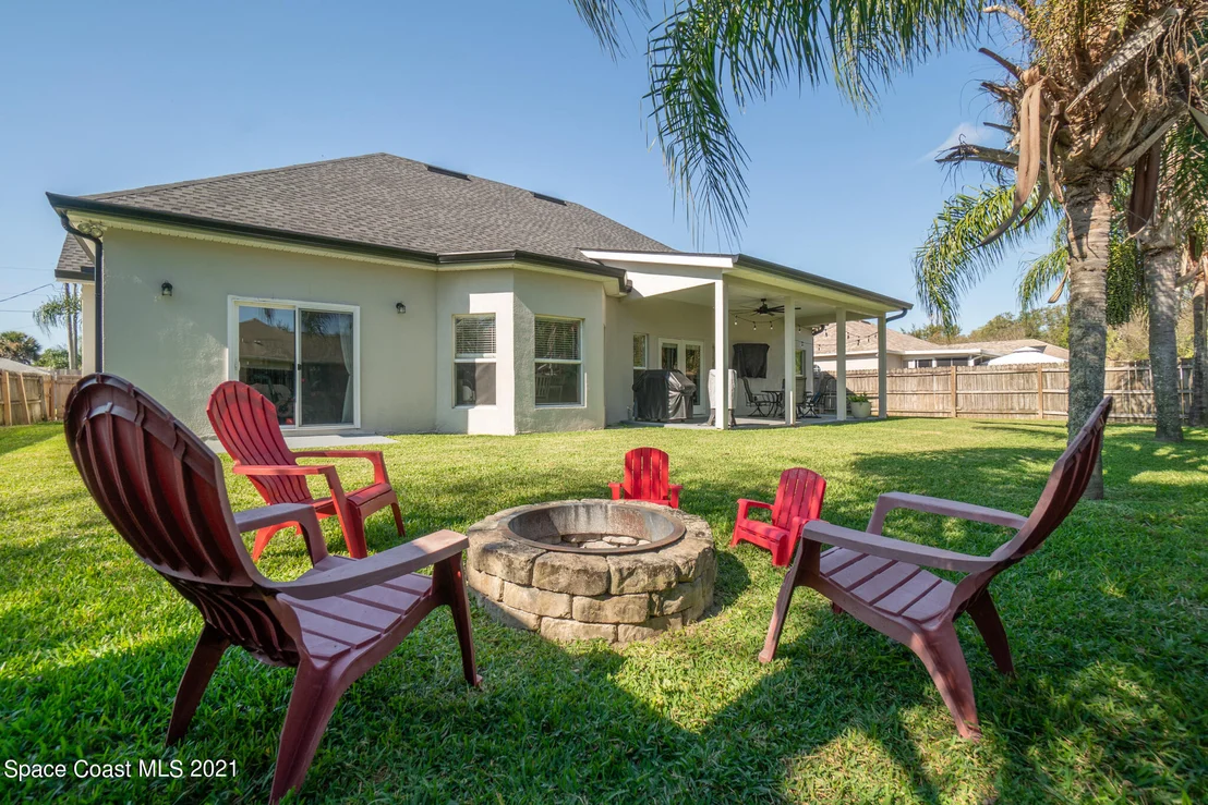 Photo of 6495 Bamboo Avenue