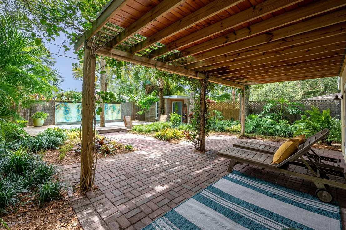 Photo of 816 Banyan Road
