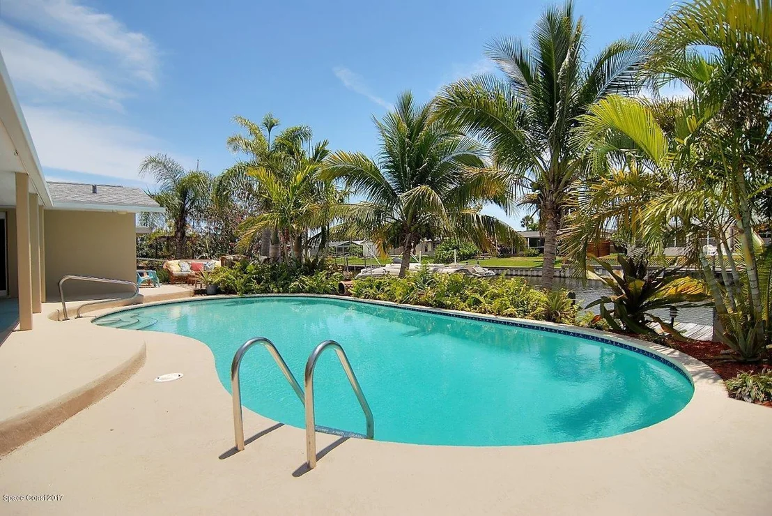Photo of 446 Sandpiper Drive