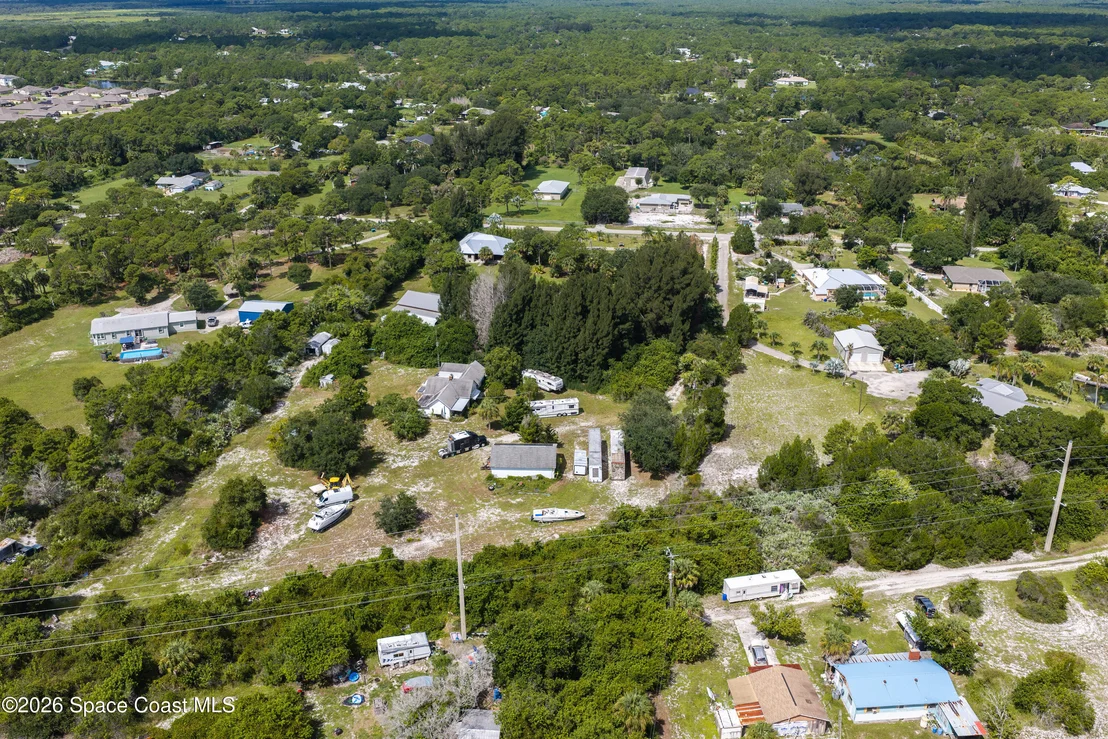 Photo of 6715 Whispering Pines Lane