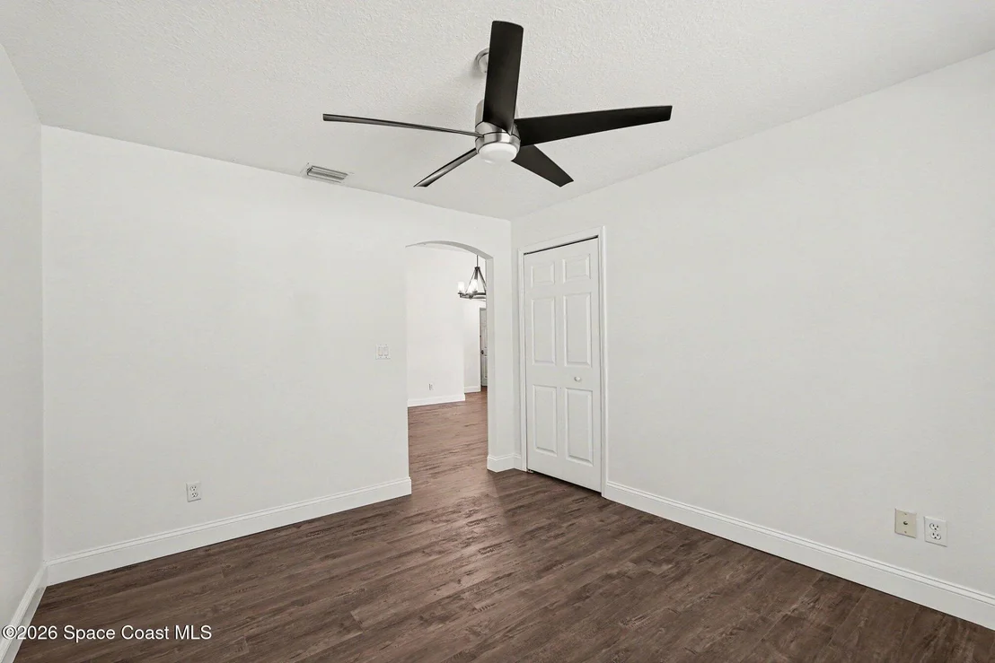 Photo of 1805 Bayhill Drive