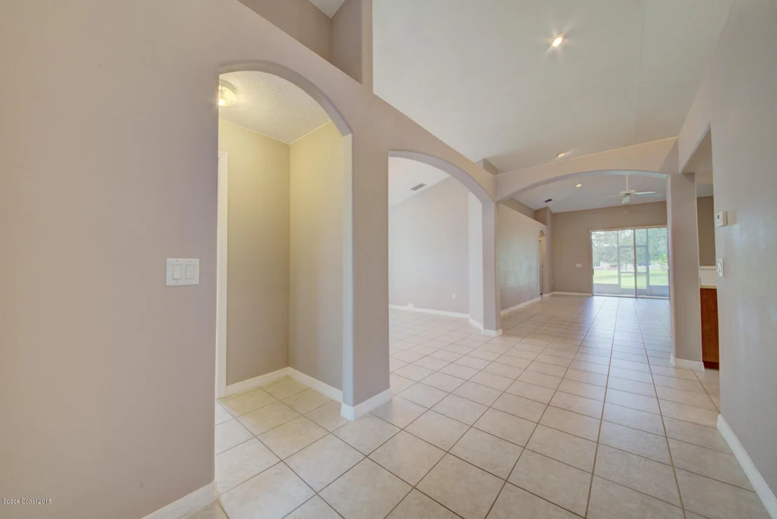 Photo of 903 Rosalind Place