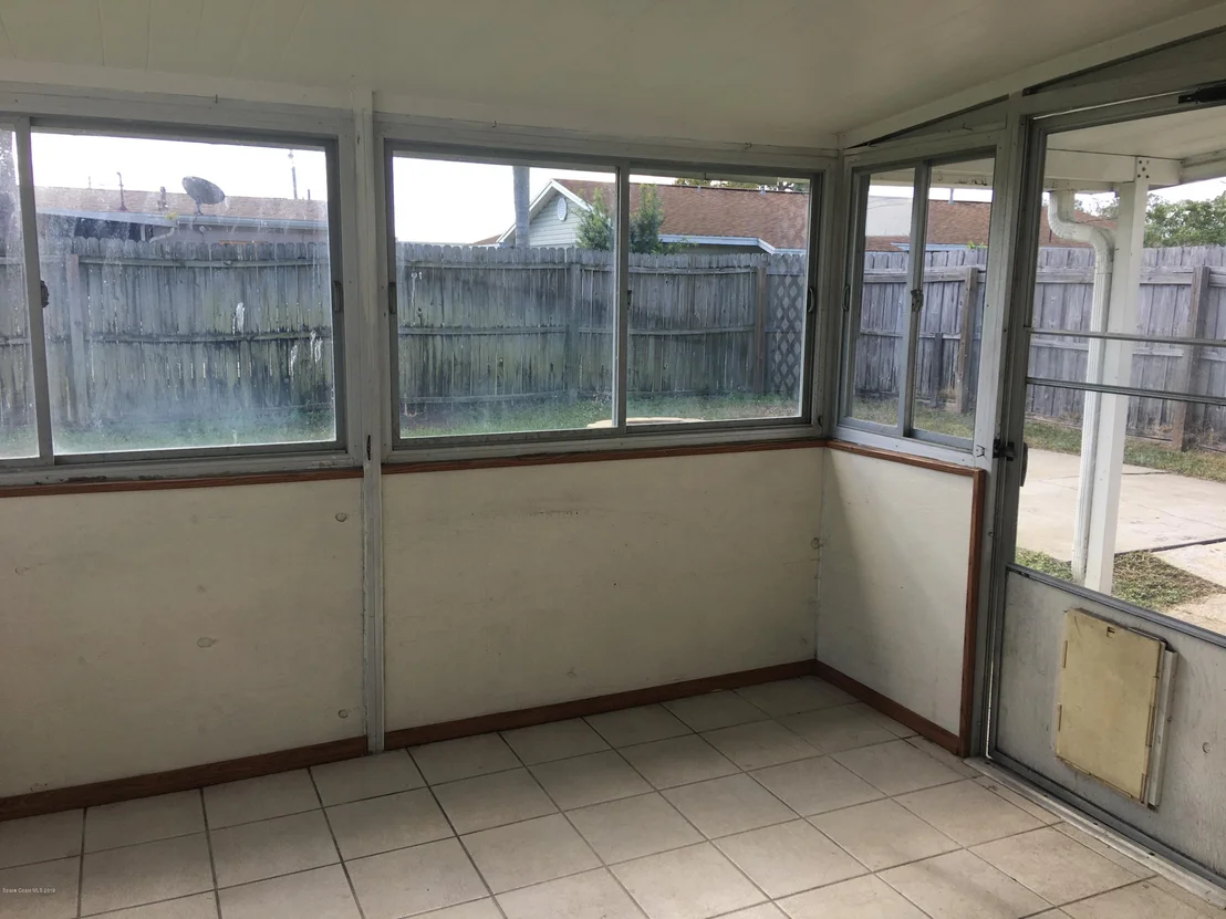 Photo of 987 Sarazen Drive
