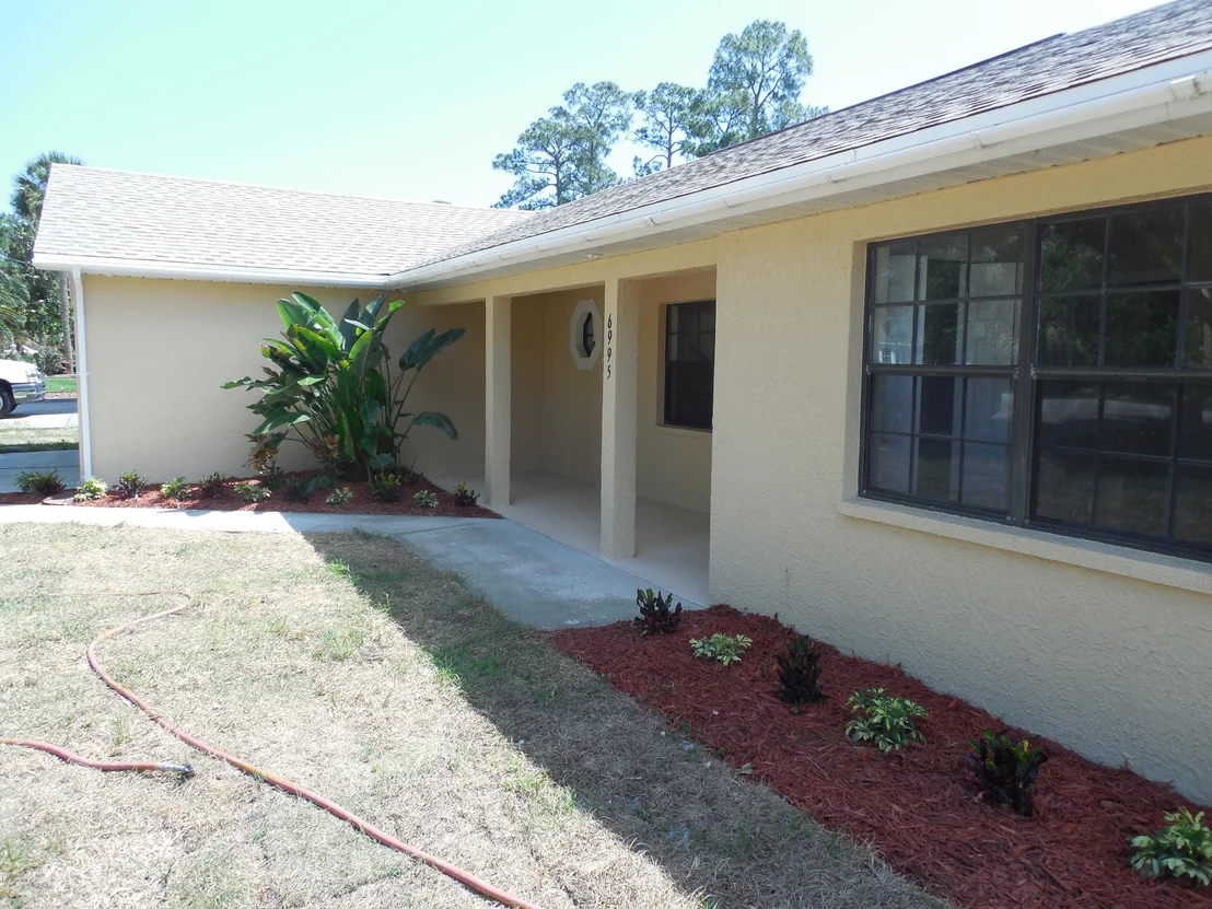 Photo of 6995 Bright Avenue