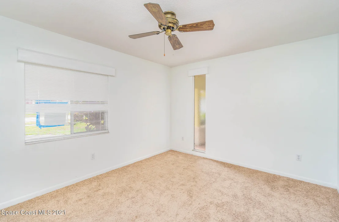 Photo of 945 Waialae Circle NE