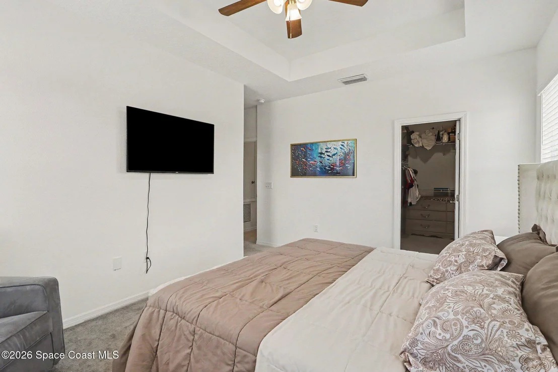Photo of 1180 Wycliffe Way