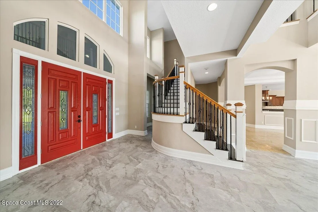 Photo of 5660 Willoughby Drive