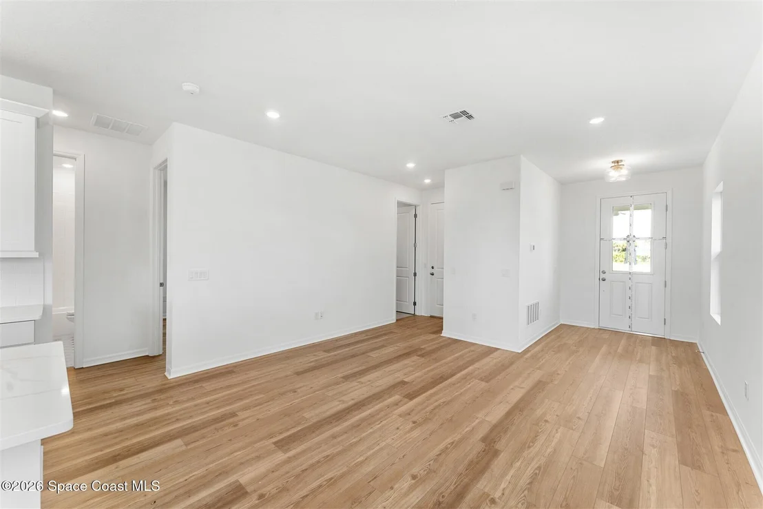 Photo of 4103 Masthead Avenue