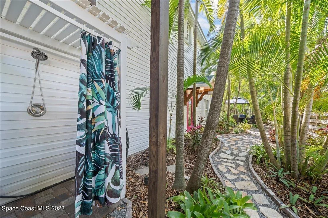 Photo of 523 Avenue A